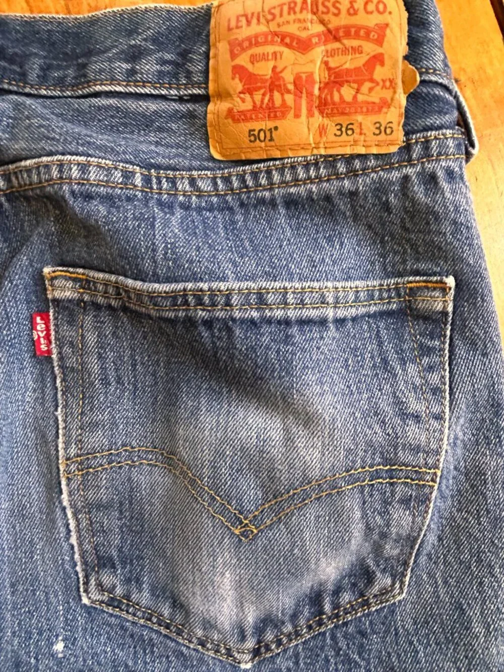Levis 501 jeans, 36